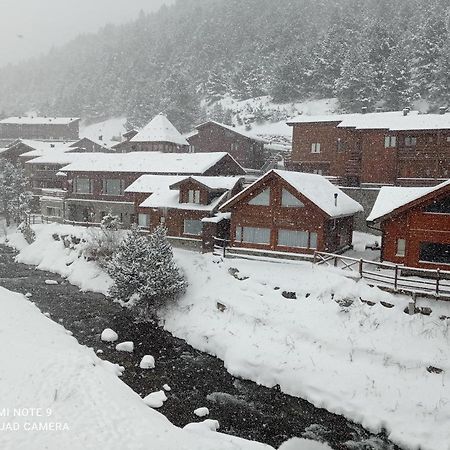 Cabana De Madera Valle De Incles Orenetes Exterior photo